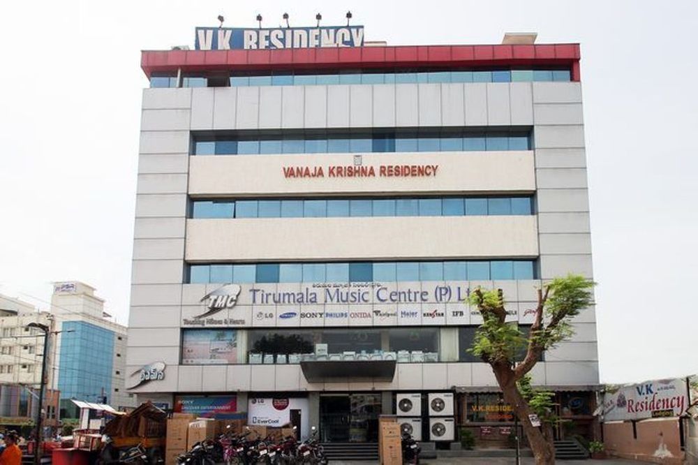 V.K.Residency Hotel Tirupati Luaran gambar